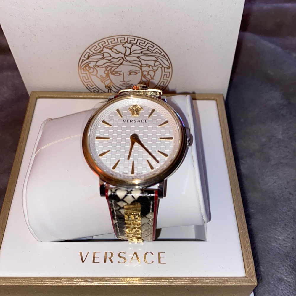 New with tags authentic Versace watch